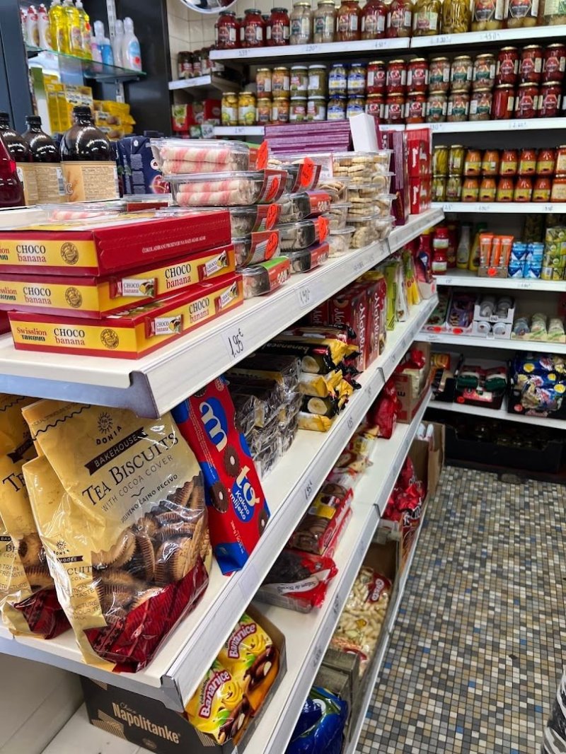 Globus Star 2 - продуктовый магазин