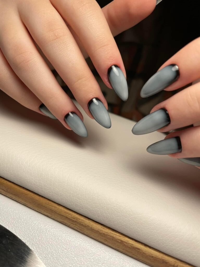 Мастер маникюра в Colombes - Tetiana Butenko